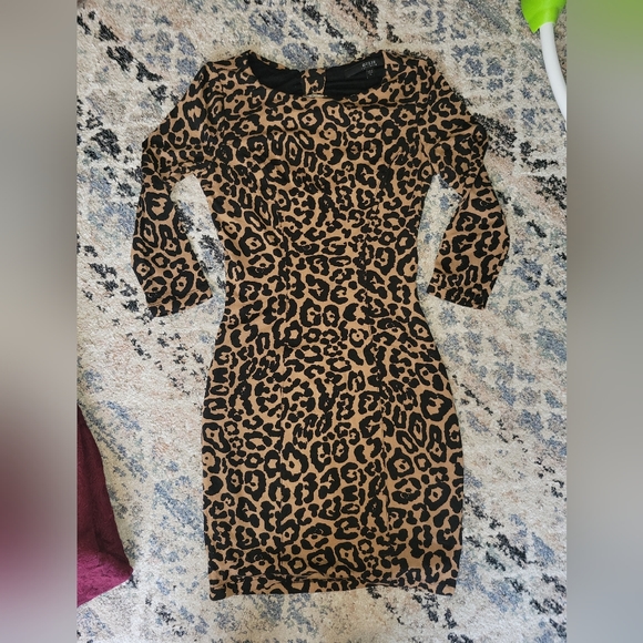 GUESS Leopard Bodycon Mini Dress - Picture 1 of 4